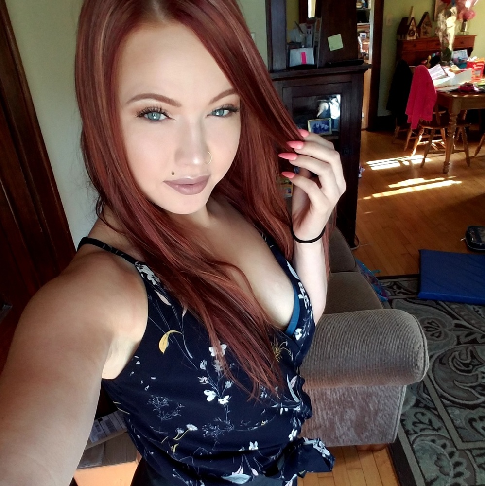 Meet your Posher, Stephanie